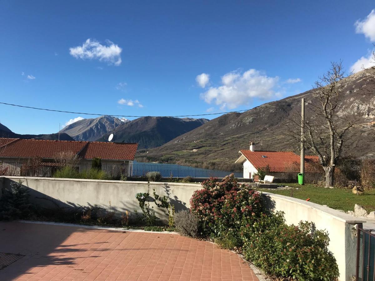 4Flats In Orto Di Venanzio Apartment Barrea Luaran gambar