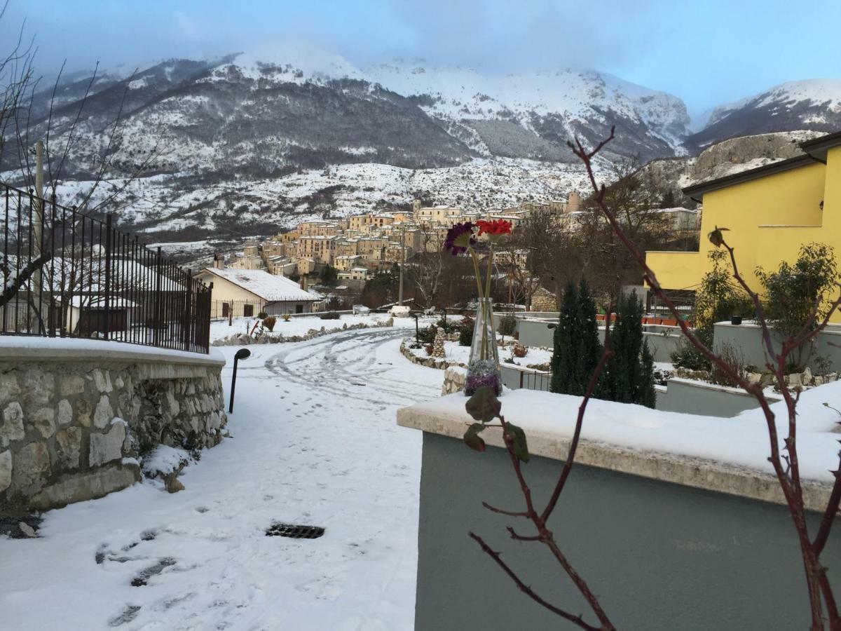 4Flats In Orto Di Venanzio Apartment Barrea Luaran gambar